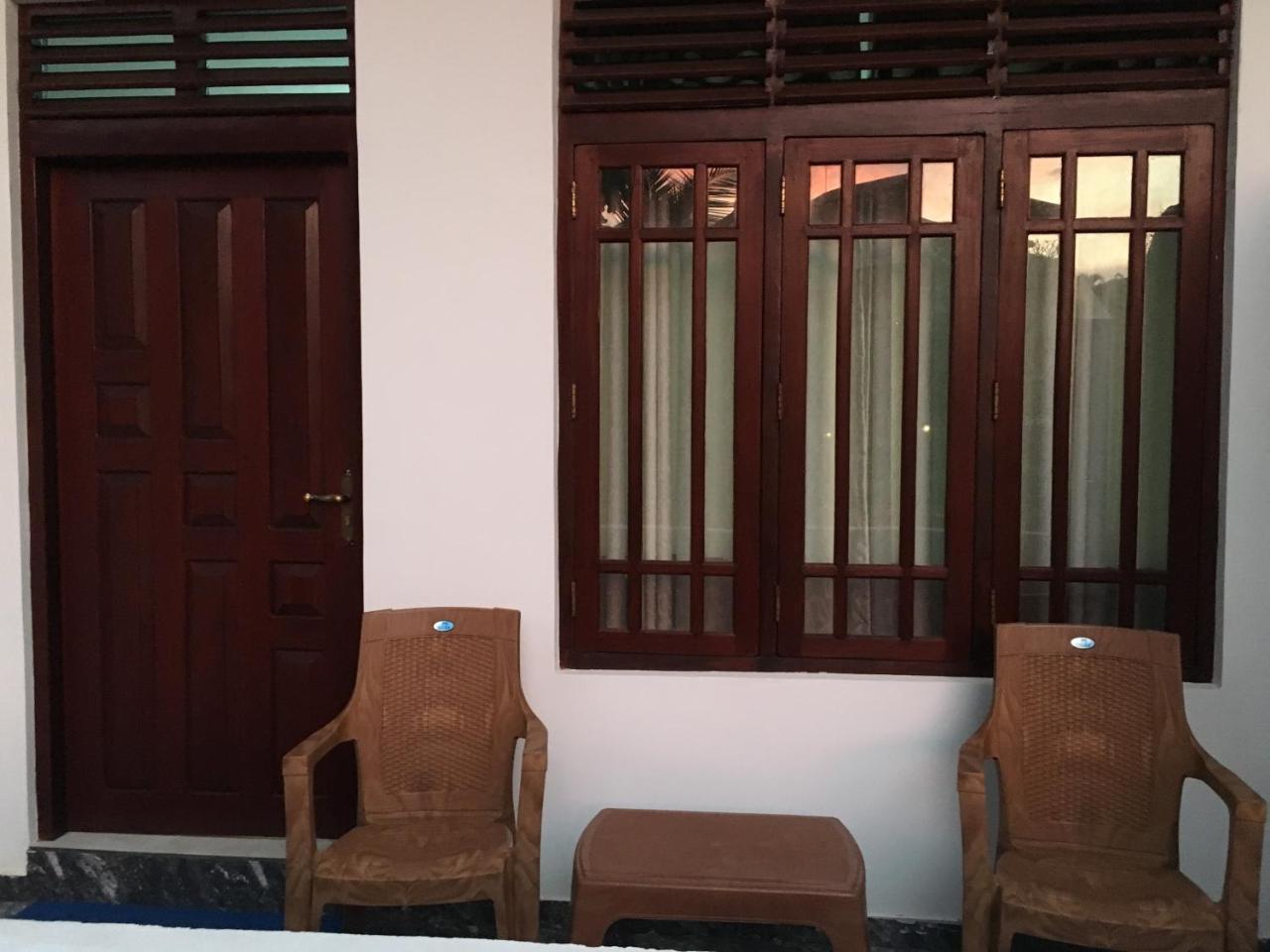 Sea Breeze Hotel Bentota Ngoại thất bức ảnh